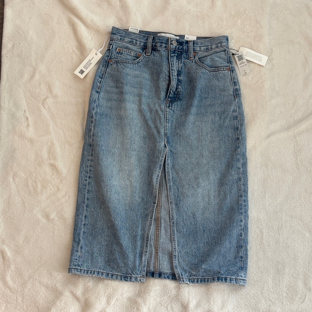 Aritzia Denim Forum 90s Halle Skirt - Size 26, 7 Years Blue Taboo